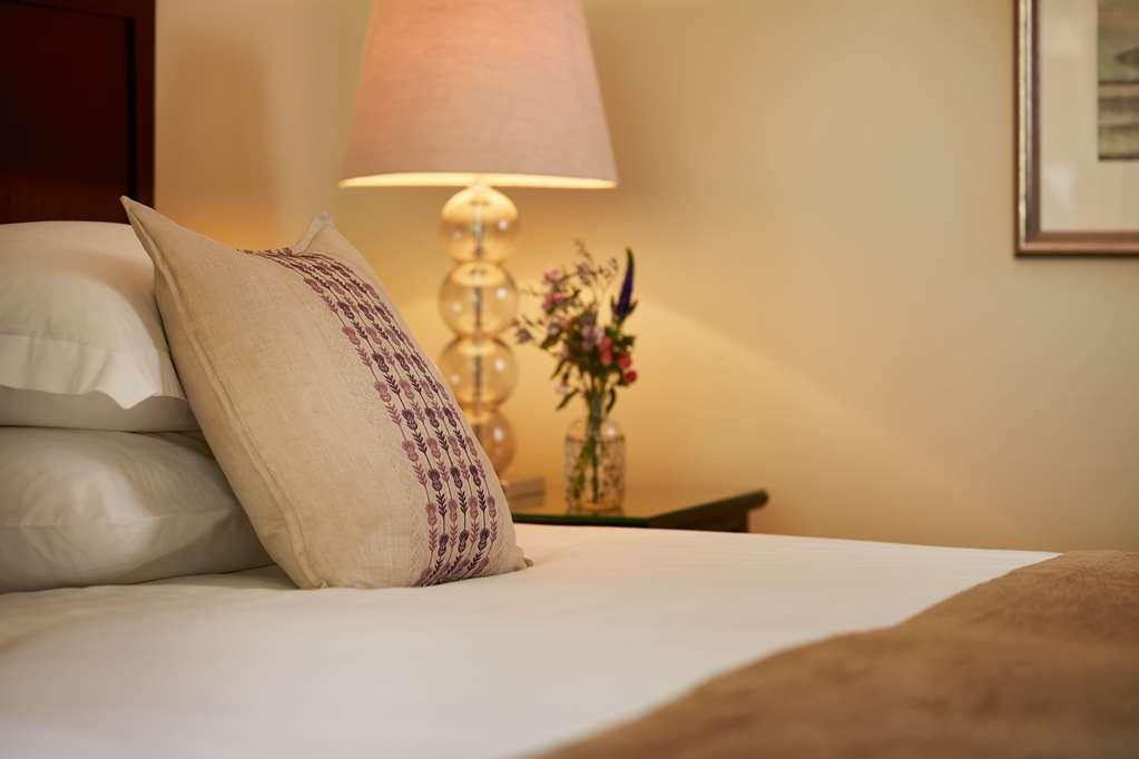แมคโดนัล มอร์ลิช โฮเต็ล Hotel อาวีมอร์ ห้อง รูปภาพ